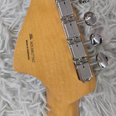 Fender  Vintera® III Early '60s Bass VI, Rosewood Fingerboard, Olympic White image 5