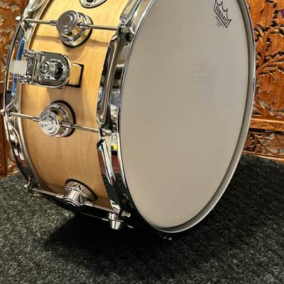 Drum Workshop DW Drums Collector's Series Natural Satin 10+6 Maple 6.5x14 snare drum image 6