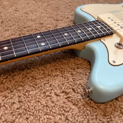 Fender MIJ Junior Collection Jazzmaster 2021 - Present - Satin Daphne Blue image 12