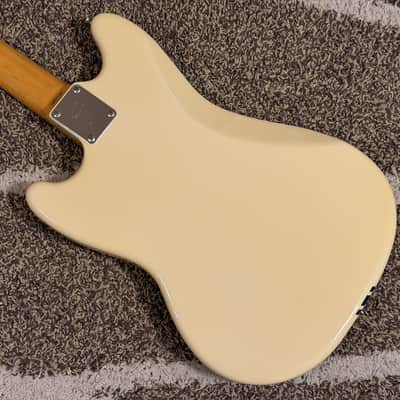 RARE! 2006-2008 Fender Japan MG-73 MH/CO Mustang Reissue Olympic White OWH Competiton Line Matching Headstock MIJ image 9