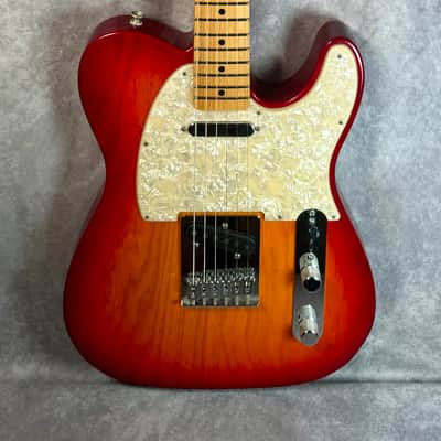 Fender Special Edition Ash Telecaster 2011- Cherry Sunburst image 2