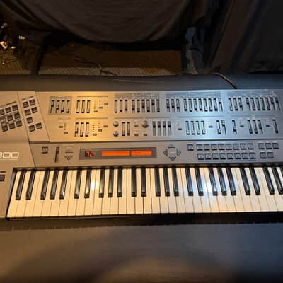 Roland JD-800 61-Key Programmable Synthesizer 1991 - 1995 - Carbon image 3