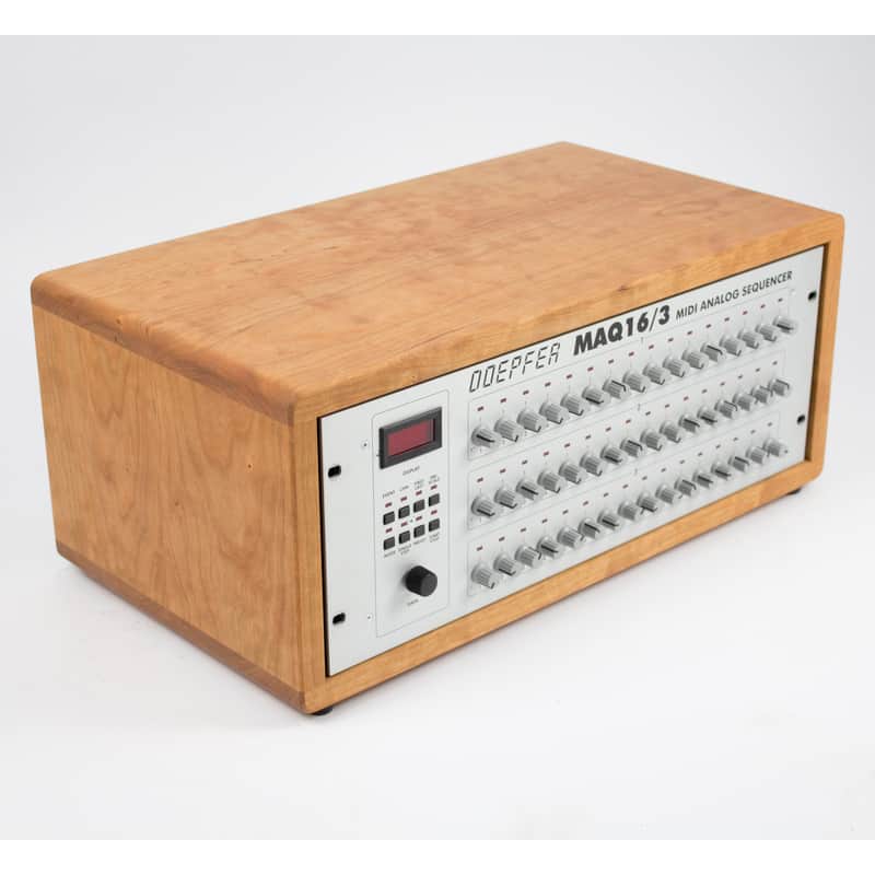 19" studio rack case | solid curly cherry | 4u 29cm depth | hardwood | hand made in Amsterdam image 1
