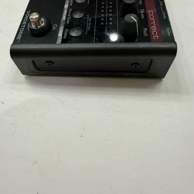 TC Helicon Voicetone Correct Correction Vocal Effect Pedal + Power Supply image 5