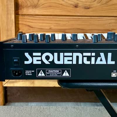 Sequential Pro 3 37-Key 3-Voice Monophonic / Paraphonic Synthesizer 2020 - Present - Black image 9