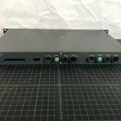 Dolby Laboratories 430 Background Noise Suppressor Cat. 413 2 Channel image 4