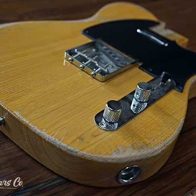 Telecaster Butterscotch Blackguard 52 Relic image 2