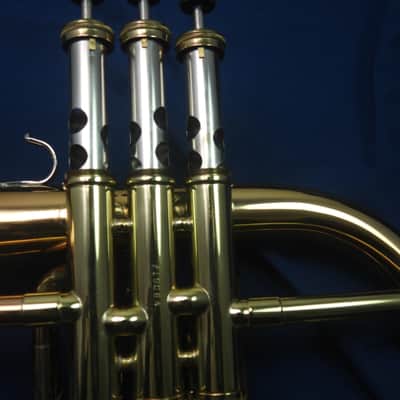 Olds L-12 Flugelhorn 1970 model Re-O-loy bell image 3
