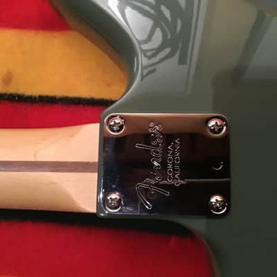 Fender American Professional Jaguar with Maple Fretboard 2017 - 2019 - Antique Olive image 4