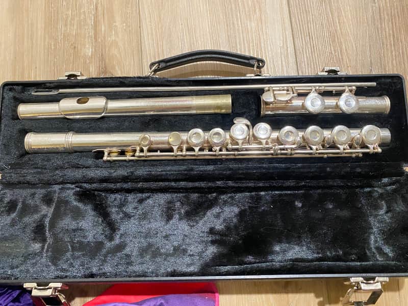 Gemeinhardt 2SP Straght-Headjoint Flute with Offset G 2010s - Silver-Plated image 1
