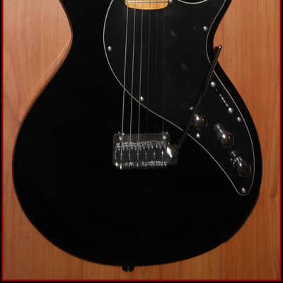 Line 6 Variax 600 Black | Reverb