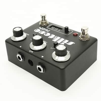 SILKTONE Fuzz PLUS BLACK [518] (06/22) image 4