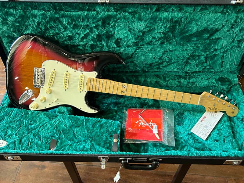 Fender Steve Lacy People Pleaser Stratocaster Chaos Burst #SL000201 7 lbs 15.3 oz. image 1