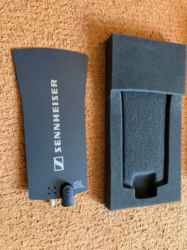Sennheiser A 1031-U Paddle Antenna for EW Wireless Systems (430 - 960 MHz) 2021 imagen 1