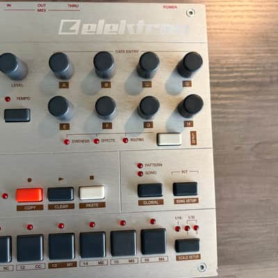 Elektron Machinedrum SPS-1 MKI 2001- 2007 - Silver image 3