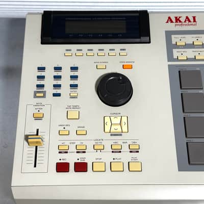Akai MPC2000XL MIDI Production Center image 6