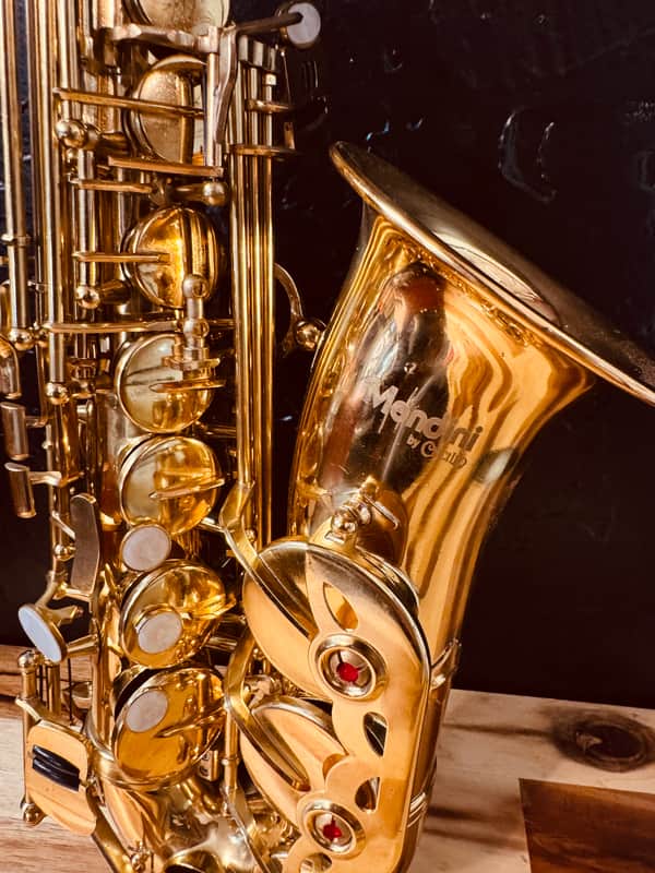 Cecilio Mendini MAS-L Alto Saxophone W/Case