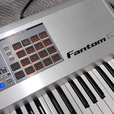 Roland Fantom G7 ✅ Ultimate 76-Key Workstation Flagship ✅ Advanced SonicCell Sound Engine ✅ Fully Checked & Cleaned ✅ Massive Color Display & Sequencing Power ✅ FREE Worldwide Shipping image 9