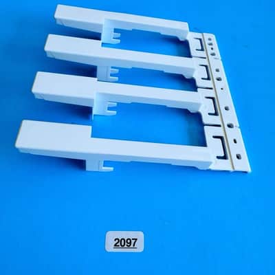 NOVATION LAUNCHKEY 25 MK3 Midi Keyboard Part: 4-Key Set White Keys [C-E-G-B] image 5