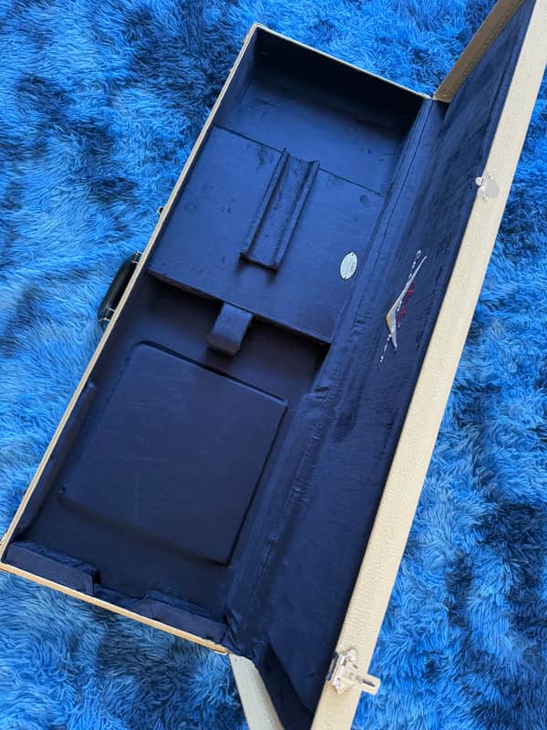 Fender Custom Shop Strat / Tele G&G Deluxe Hard Case - Blond / Blue image 1