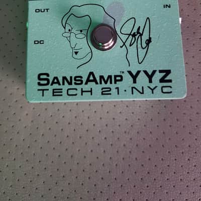 Tech 21 NYC YYZ Geddy Lee Rush Signature SansAmp Overdrive Bass Guitar Pedal image 1