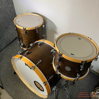 PDP Concept Maple Classic 24,13,16 Walnut Stain Drum Kit image 2