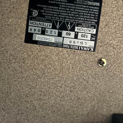 Kawai CN390 2008 - Dark image 6