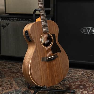 Taylor Academy 22e Grand Concert Acoustic/Electric Guitar with Gig Bag image 17