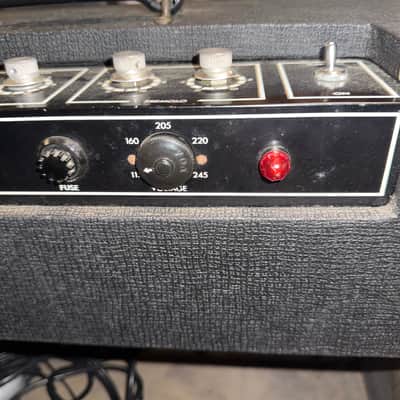 Vox Traveller Guitar Amp 10-Watt 1x10" Guitar Combo 1967 - 1968 - Black image 12