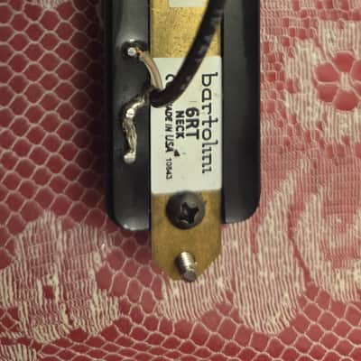 Bartolini Pickups 6RT 4-String Rickenbacker Bass Guitar Pickup, Neck Position image 3