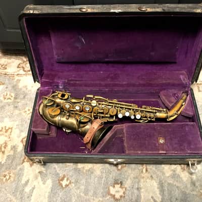SUMMER DEAL MARTIN 1921 CURVED SOPRANO SAXOPHONE WITH ORIGINAL CASE SAX BUILT LIKE A TANK NEEDS OVERHAUL MECHNICALLY SOUND A CLASSICVINTAGE SOPRANO image 1