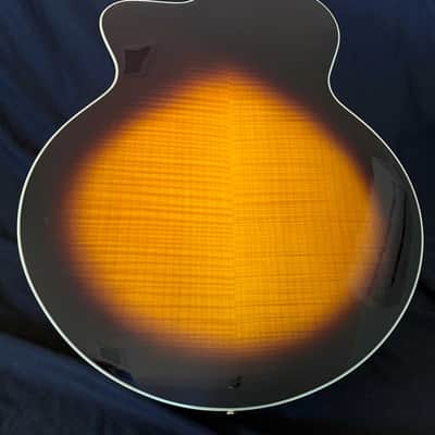 Taylor Klein AB-4 Acoustic Bass 2002 - Sunburst image 2