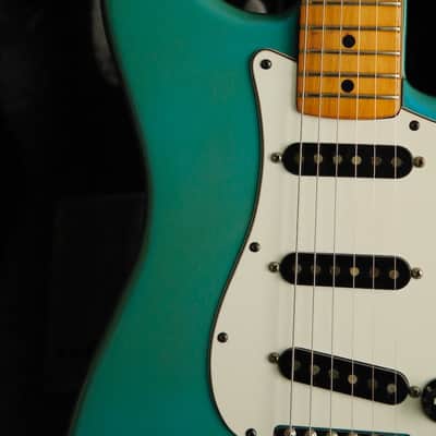 Fender International Series Stratocaster Maui Blue 1981 Vintage Guitar Pre-Owned image 3