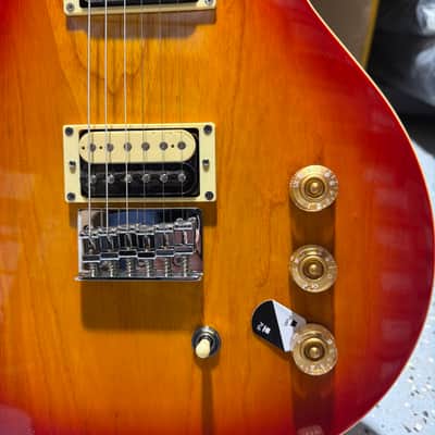 Washburn R5 Raven Electric Guitar Cherry Sunburst 2026 - Cherry sunburst image 5