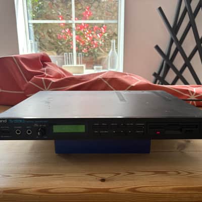 Roland S-330 1988