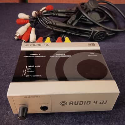 Native Instruments Audio 4 DJ image 1