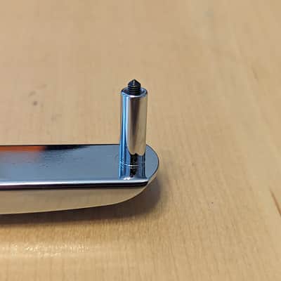 Mustang bridge - *BRASS SADDLES* 9.5" radius 52mm string spread (for Jaguar and Jazzmaster) image 5