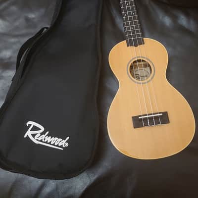 Redwood C40 Ukulele image 8