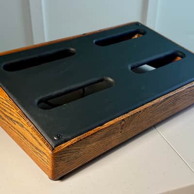 Nell Audio Prewired Hardwood Pedalboard - 9.5 x 16” - 9V Power + In / Out Jacks 2026 - Natural / Black image 11