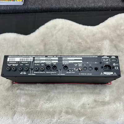 Used Line 6 POD Pro Rackmount Multi-Effect and Amp Modeler | Reverb