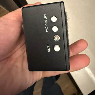 Walrus Audio Canvas Stereo Dual Line Isolator Direct Box 2022 - Present - Black w/ Rainbow Graphic image 6