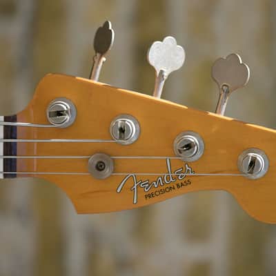 Fender Limited Edition Vintera II Road Worn '60s Precision Bass - Charcoal Frost Metallic image 2