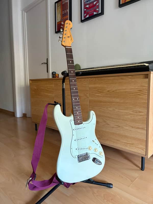 Fender Classic Player '60s Stratocaster with Rosewood Fretboard 2007 - 2018 - Sonic Blue and Quiet Coil pickups image 1