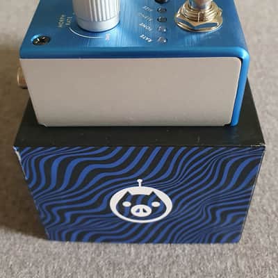 Pigtronix Cosmosis - morphing reverb pedal (MINT) image 3
