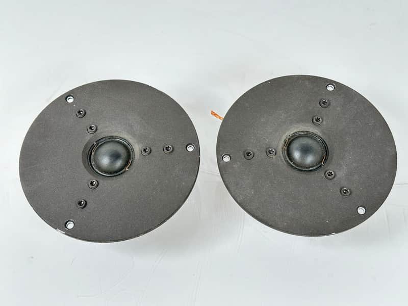 Dynaudio Esotar T330D Tweeter Pair image 1