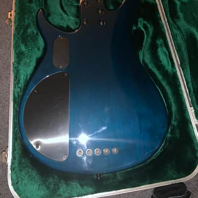 Peavey USA Millennium 5 Plus Green to Blue image 3