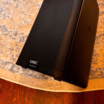 QSC K8.2 2-Way 2000-Watt 8" Active Loudspeaker 2010s - Black image 9