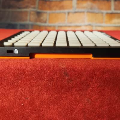 Novation 2018 Launchpad Mini MKII Pad Controller image 3
