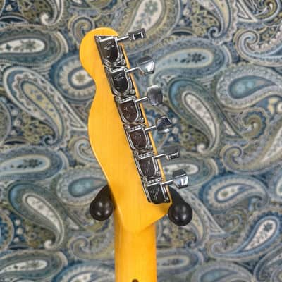 Fender American Vintage II 1972 Telecaster Thinline Candy Apple Red w/Hard Case image 4