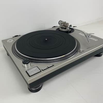 Technics SL-1200MK2 Turntable - Without Dustcover - With Ortofon Concorde image 4